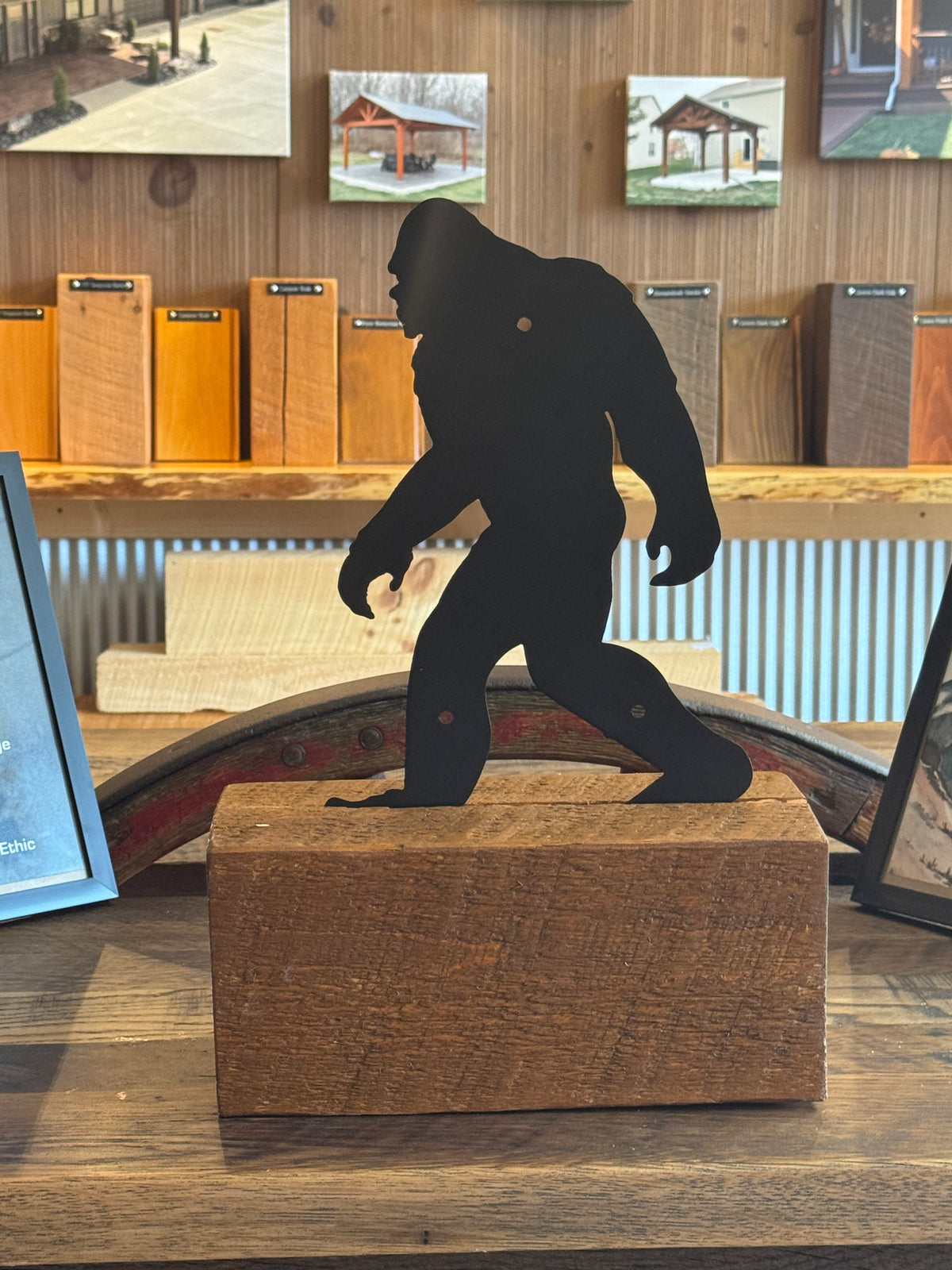 Metal Art Big Foot